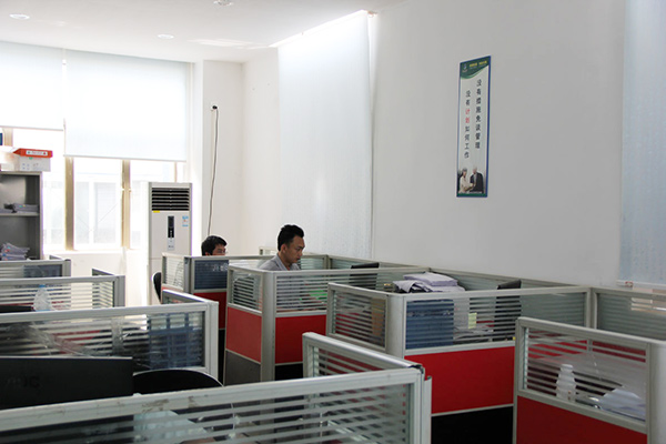 璽世金屬辦公環(huán)境