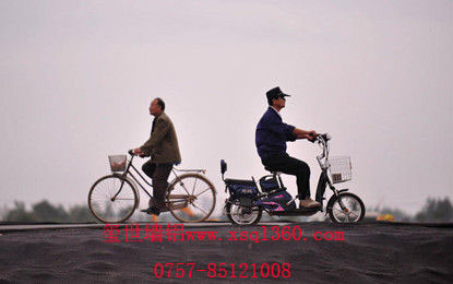 “享年金”鋁單板廠家給你機(jī)會(huì)